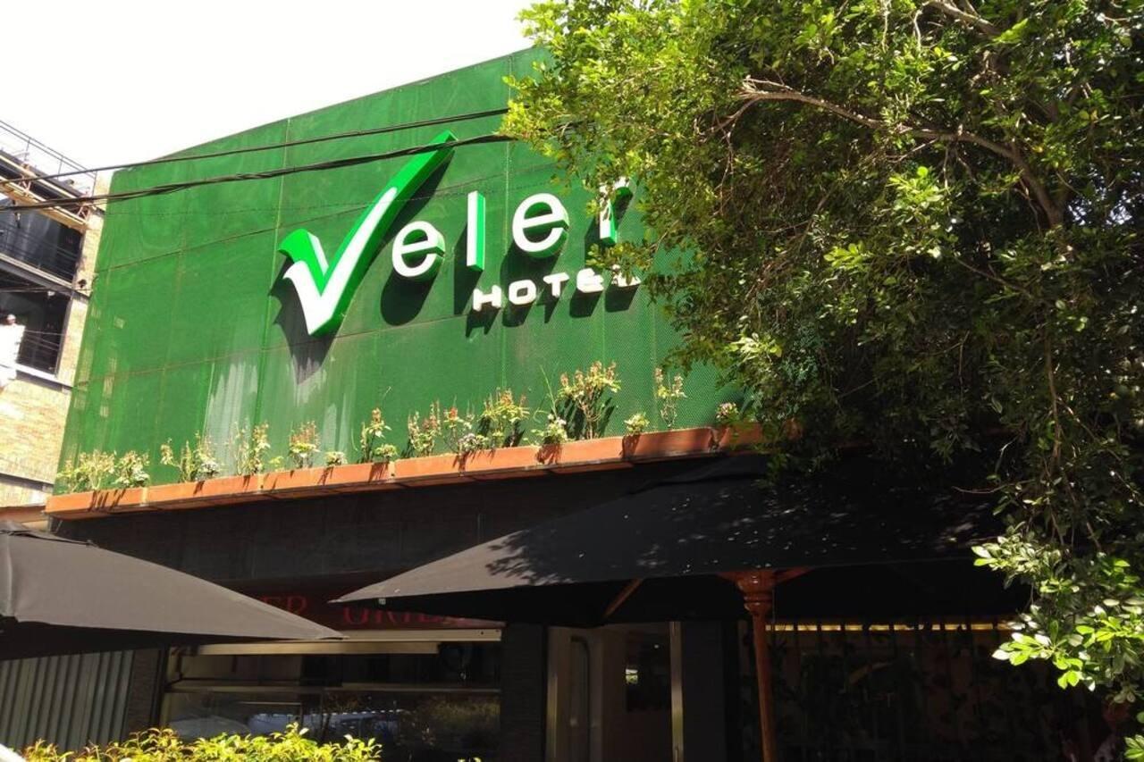 Hotel Veler Restaurante ميديلين المظهر الخارجي الصورة