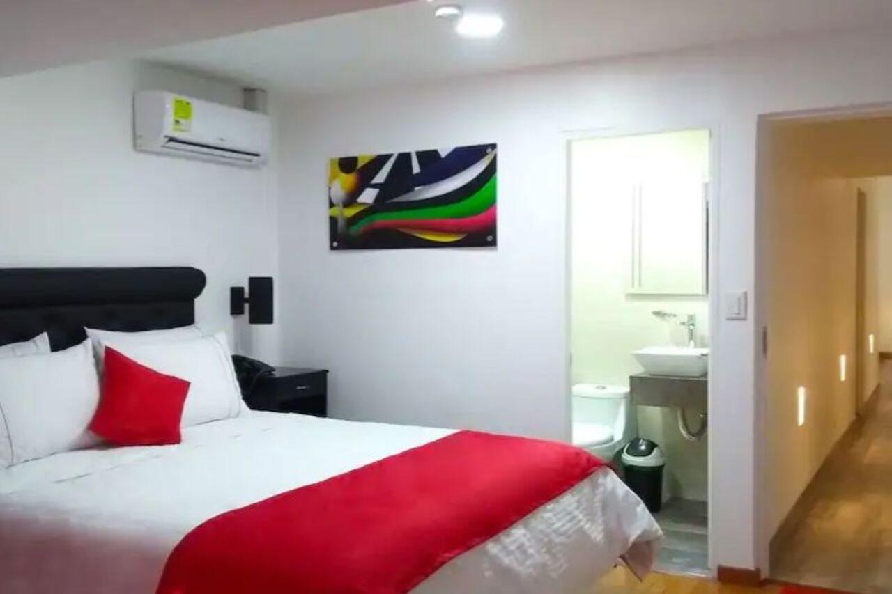 Hotel Veler Restaurante ميديلين المظهر الخارجي الصورة