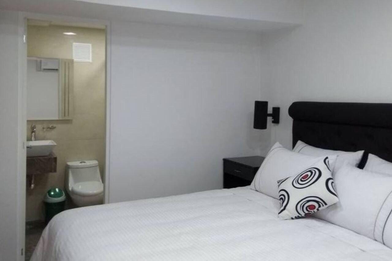 Hotel Veler Restaurante ميديلين المظهر الخارجي الصورة