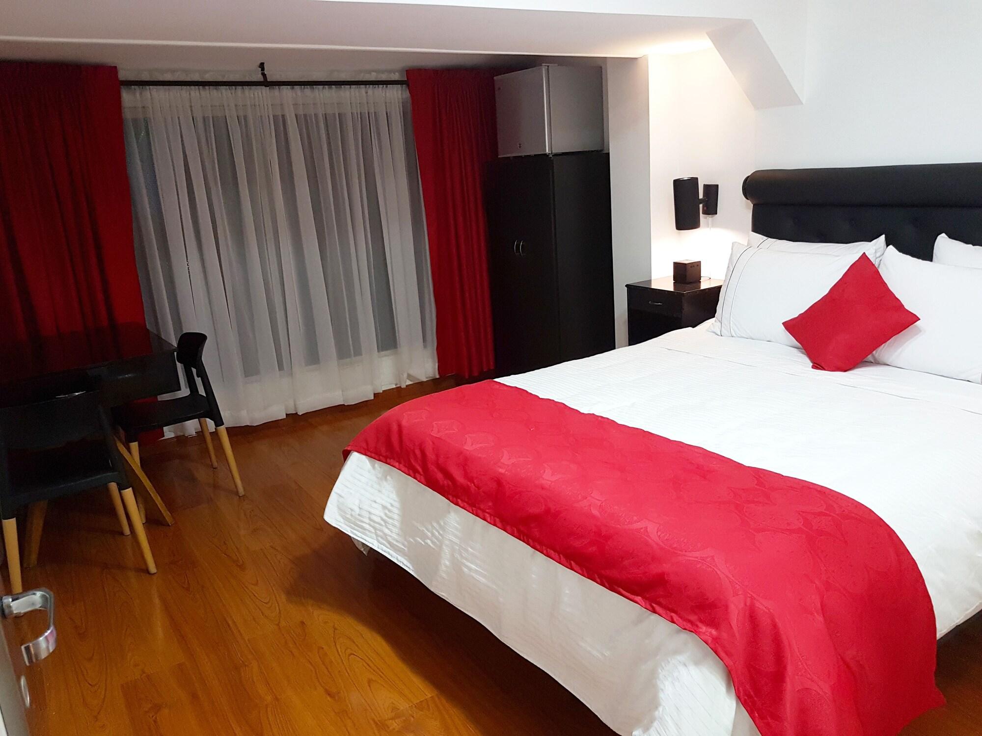 Hotel Veler Restaurante ميديلين المظهر الخارجي الصورة
