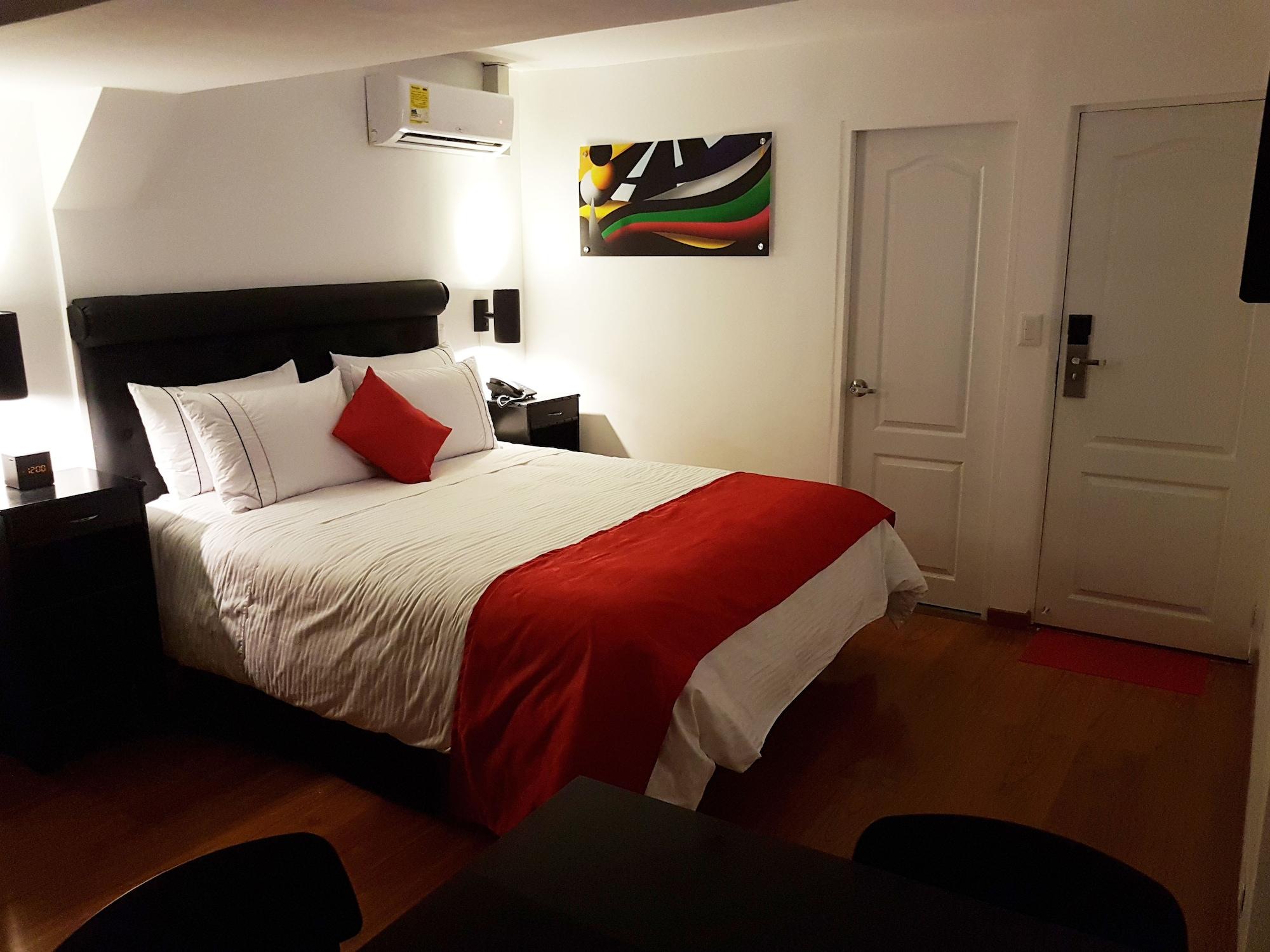Hotel Veler Restaurante ميديلين المظهر الخارجي الصورة
