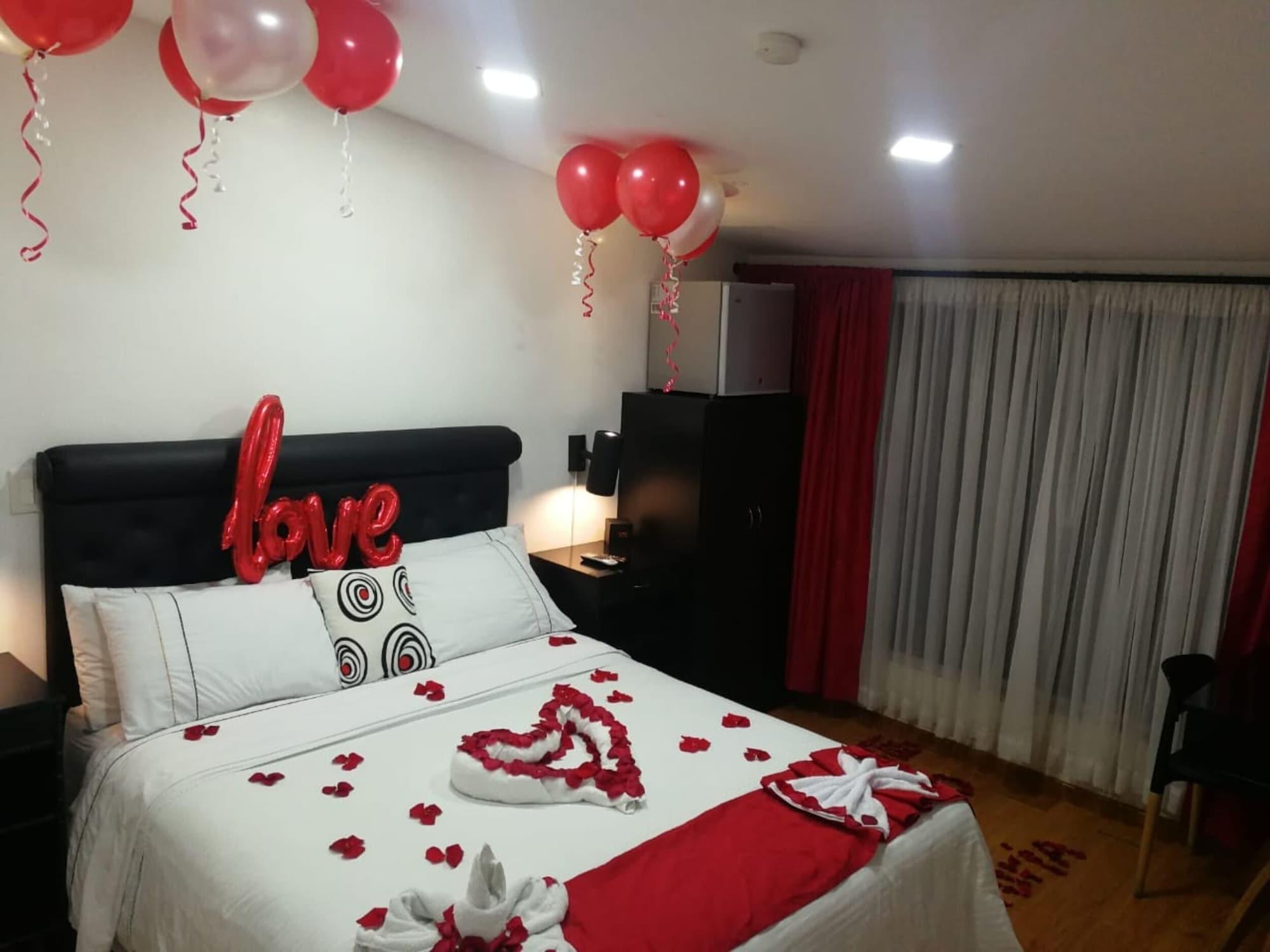 Hotel Veler Restaurante ميديلين المظهر الخارجي الصورة