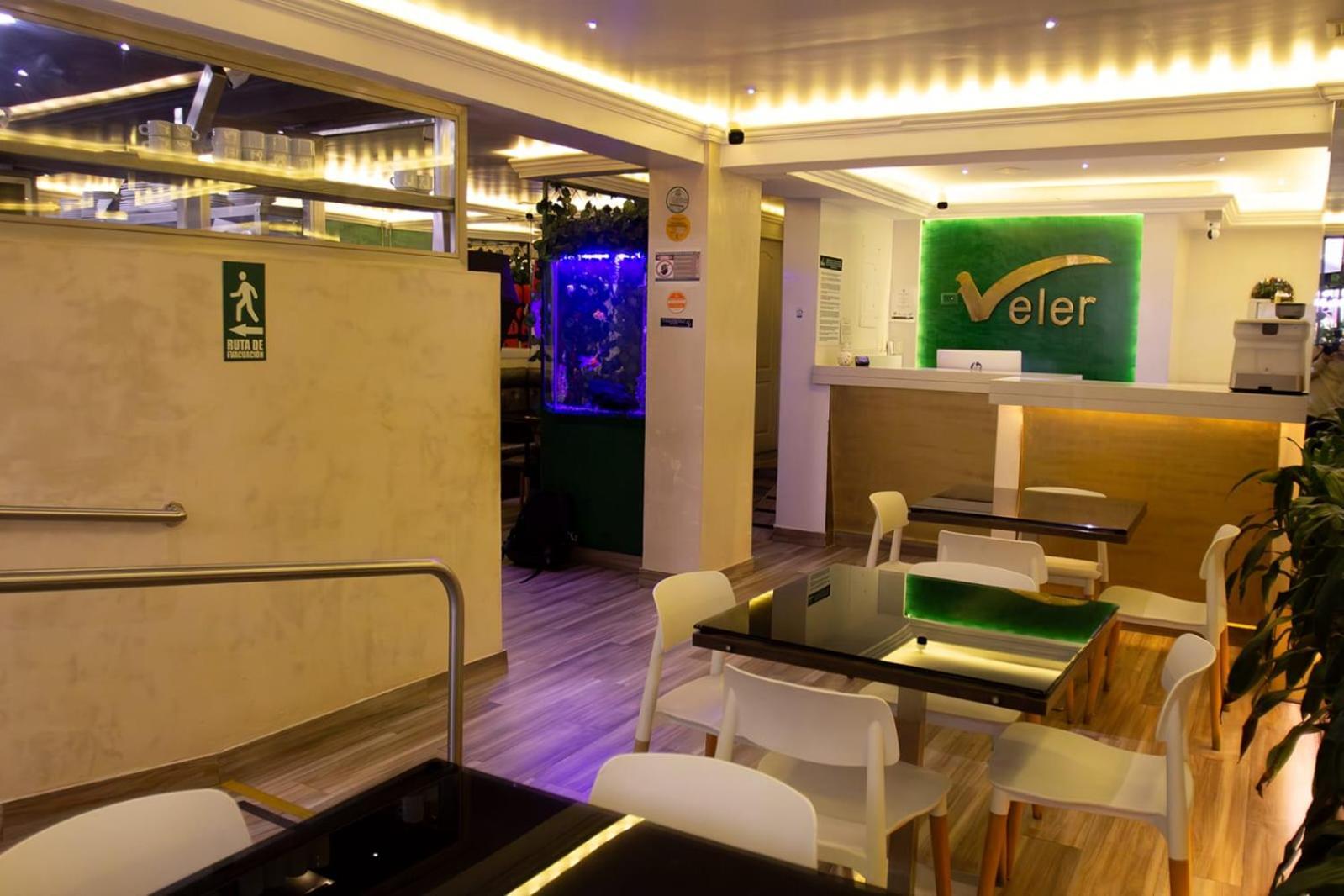 Hotel Veler Restaurante ميديلين المظهر الخارجي الصورة