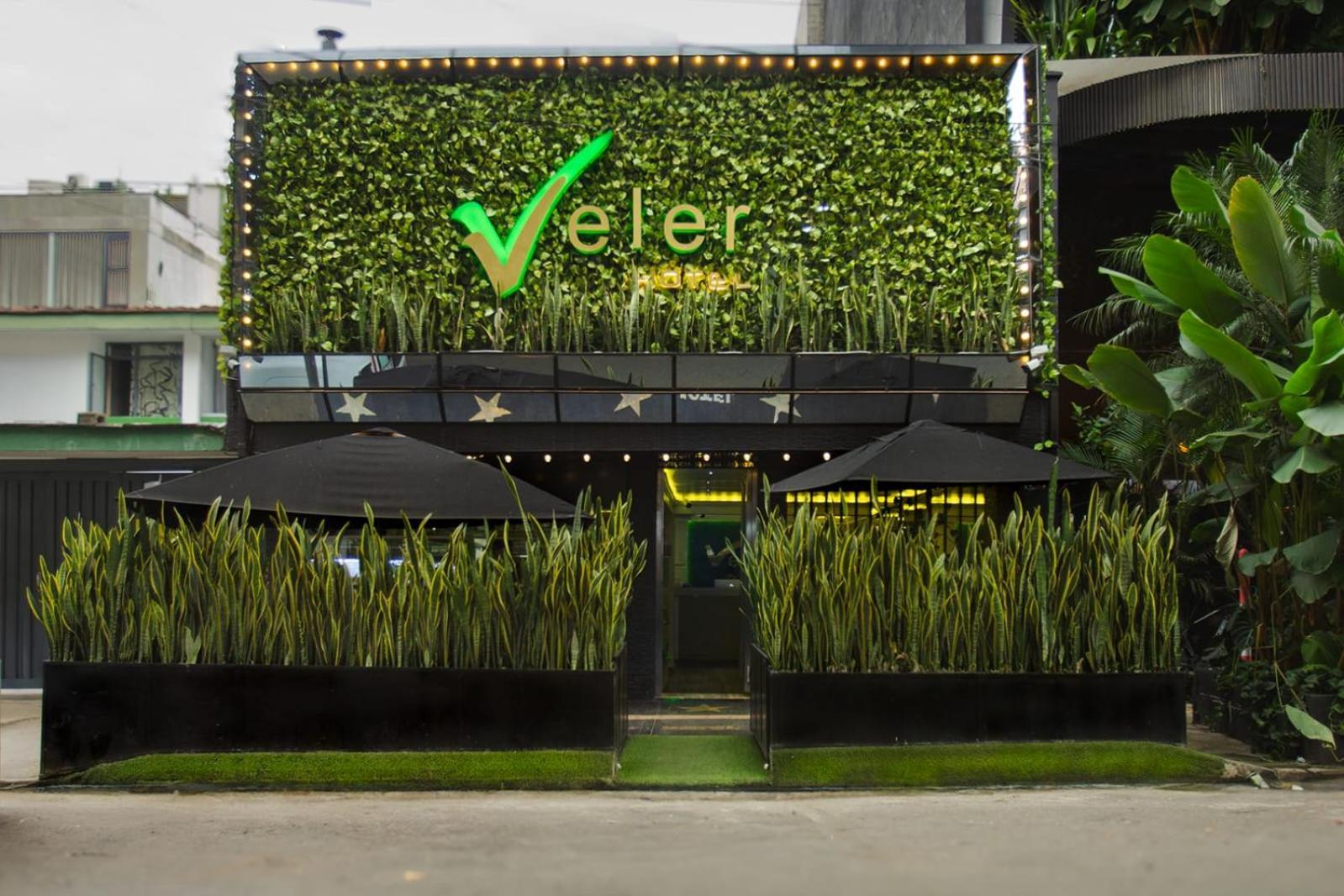 Hotel Veler Restaurante ميديلين المظهر الخارجي الصورة